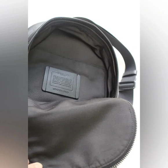 NWOT Coach sling backpack - Picture 4 of 15